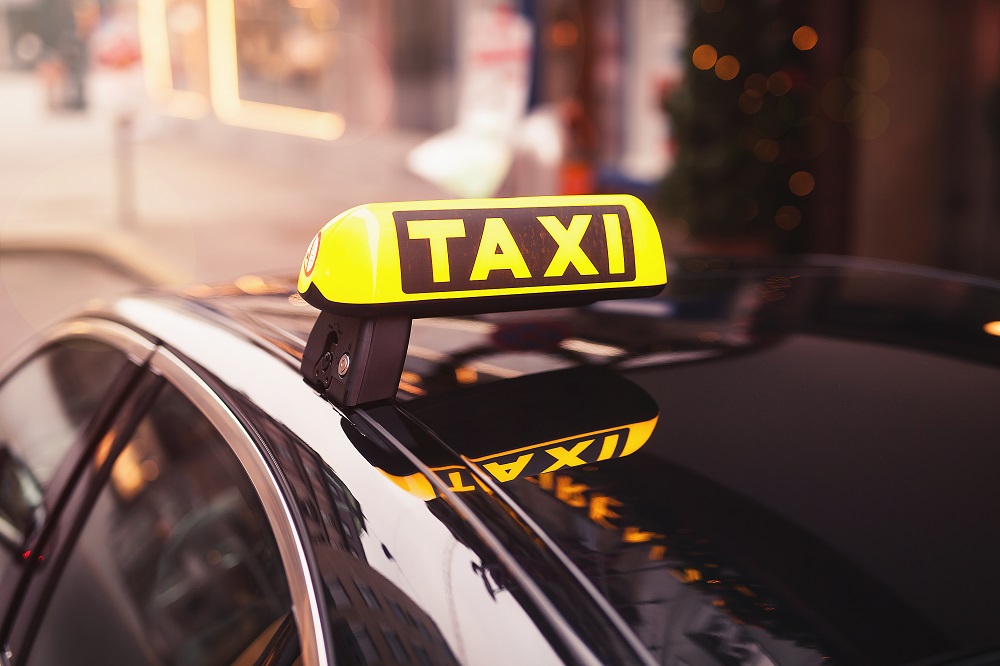 Uber a Taxi: tradycyjna taksówka