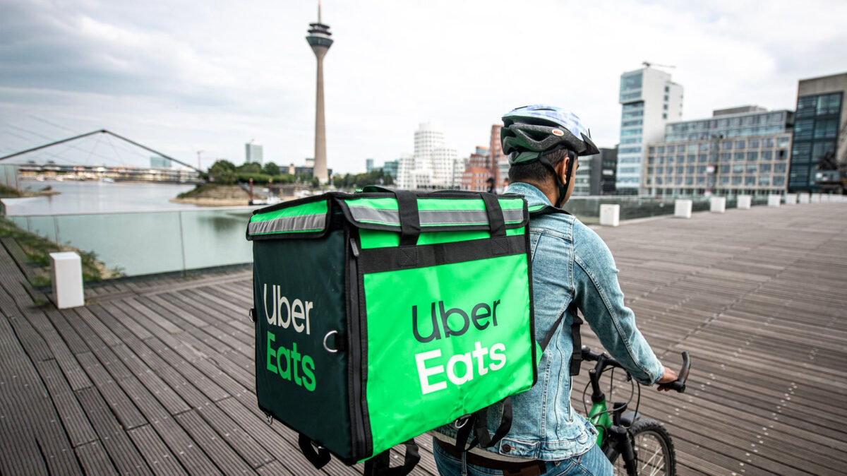 Courier Uber Eats