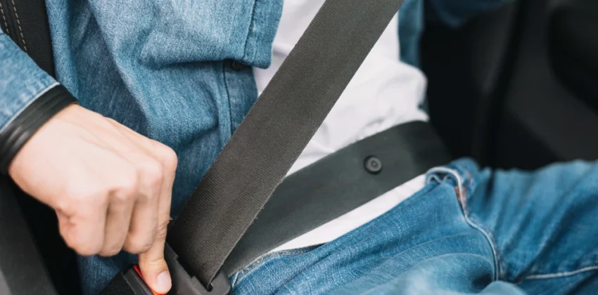 Czy wiesz, czym różni się zakaz postoju od zakazu zatrzymywania się?