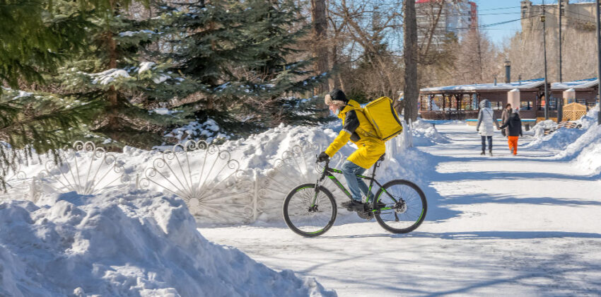 Zimowy setup kuriera w Polsce